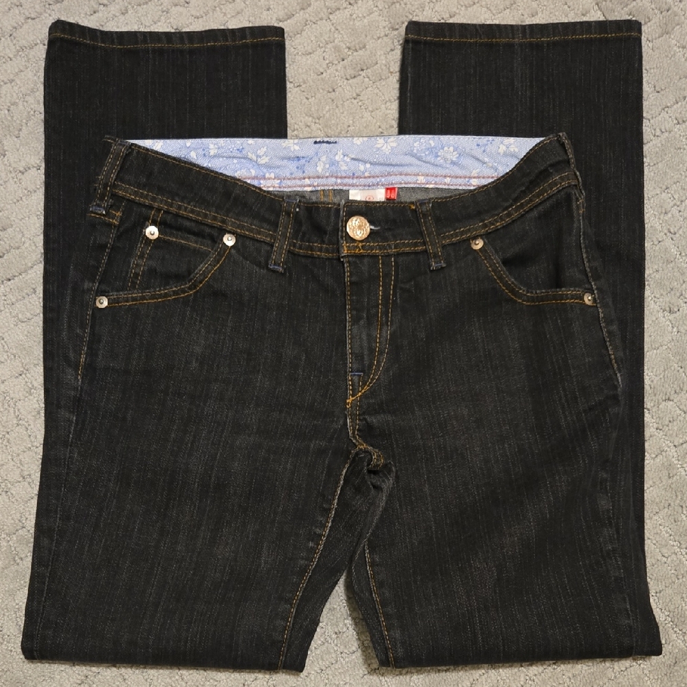Uniqlo Dark Wash Jeans